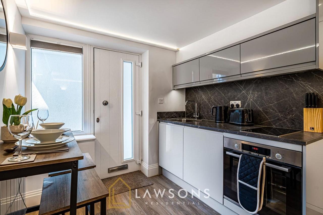Cosy Living By Lawsons Lägenhet Windsor Exteriör bild