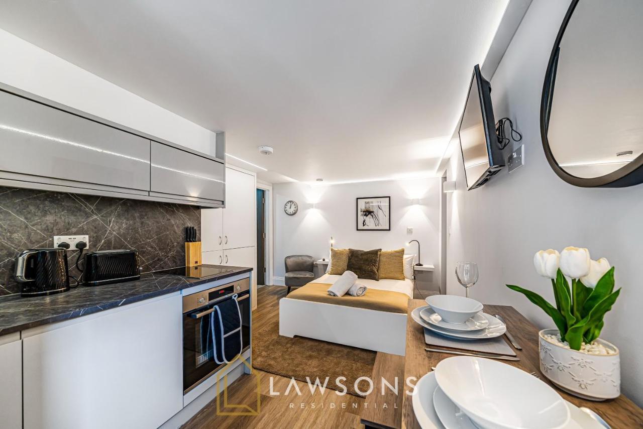 Cosy Living By Lawsons Lägenhet Windsor Exteriör bild