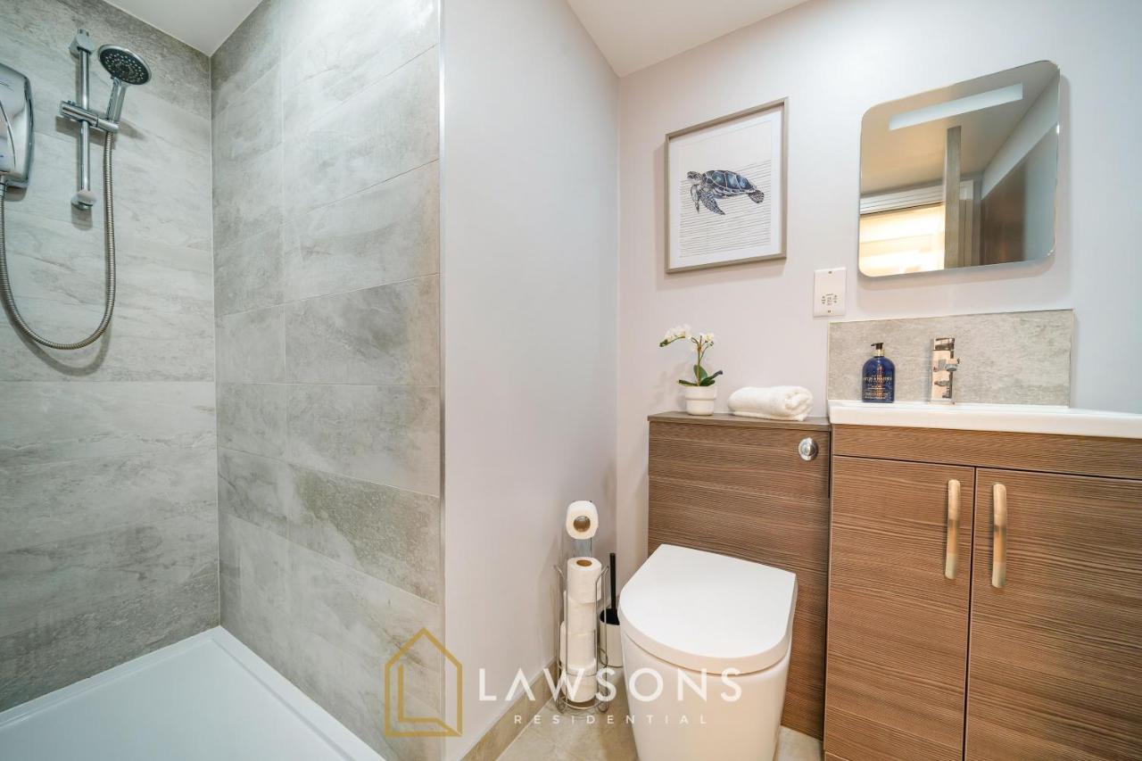 Cosy Living By Lawsons Lägenhet Windsor Exteriör bild